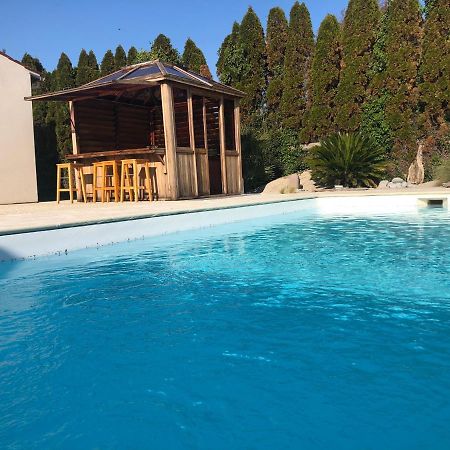 Piscine Et Jacuzzi A 2Km De La Plage De St Georges De Didonne Saint-Georges-de-Didonne Exterior photo